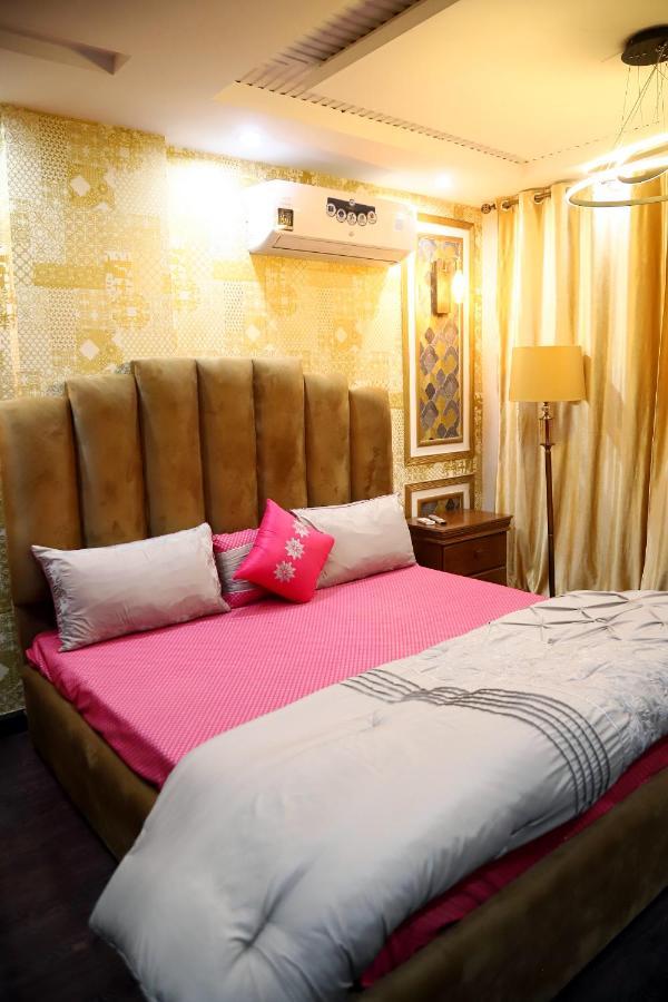 Adara Suites Lahore Exterior foto