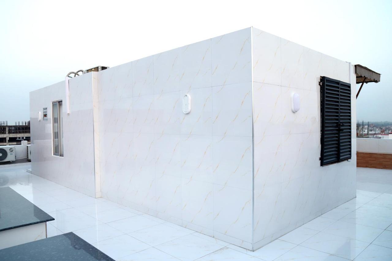 Adara Suites Lahore Exterior foto